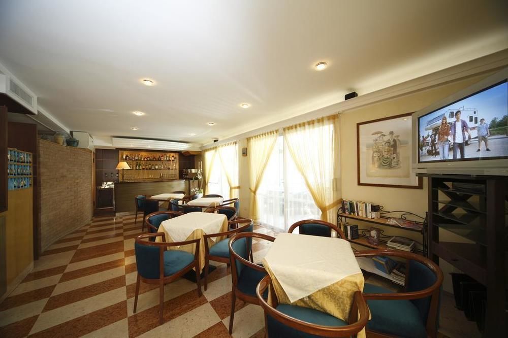 Hotel Houston 리미니 외부 사진